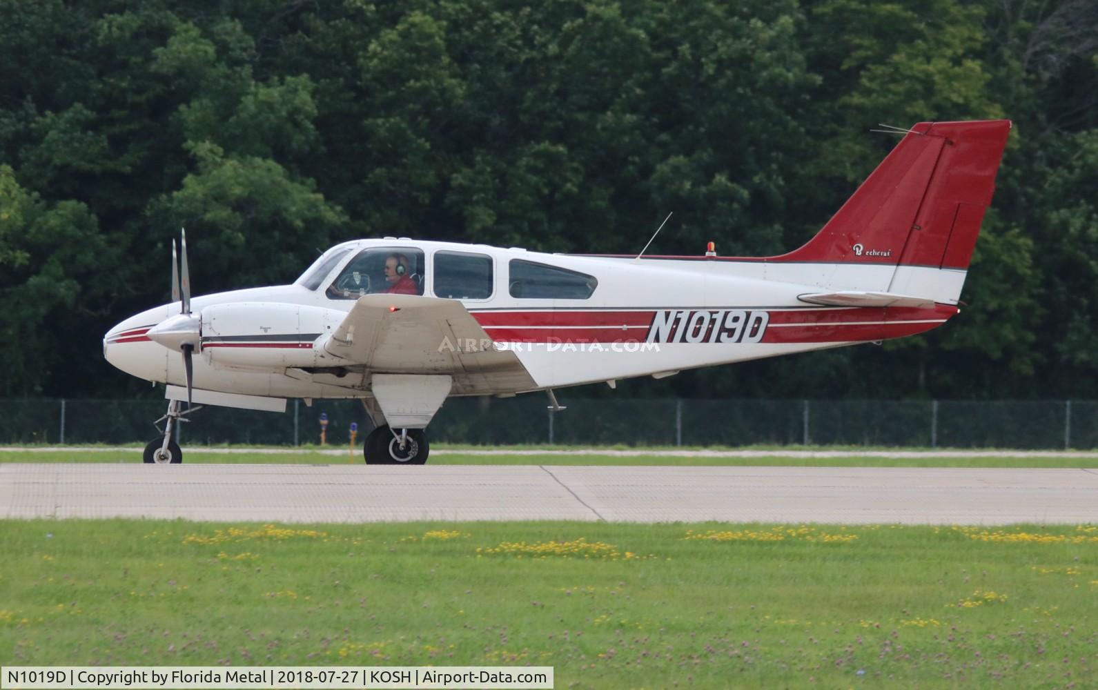 N1019D, 1962 Beech 95-A55 Baron C/N TC-279, EAA OSH 2018