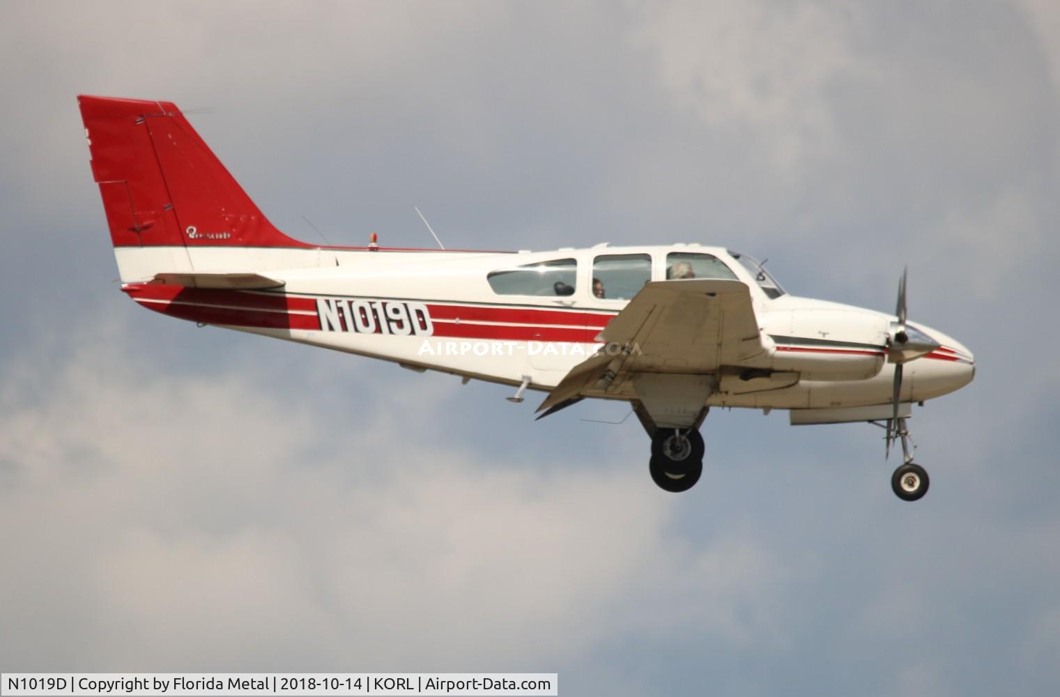 N1019D, 1962 Beech 95-A55 Baron C/N TC-279, NBAA ORL 2018