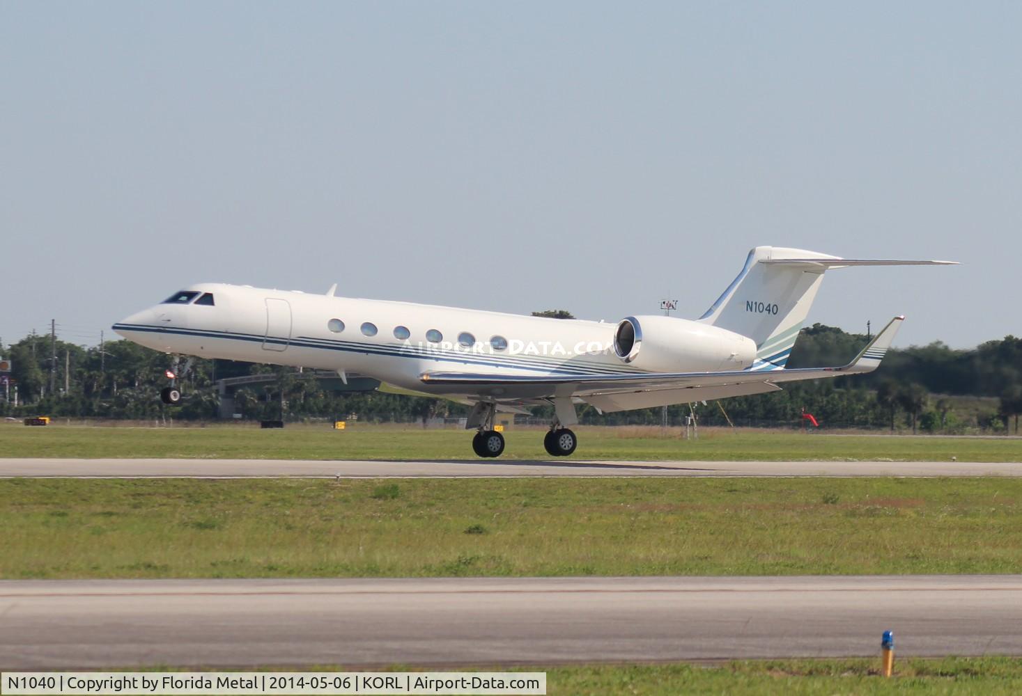N1040, 2001 Gulfstream Aerospace G-V C/N 650, ORL spotting 2014