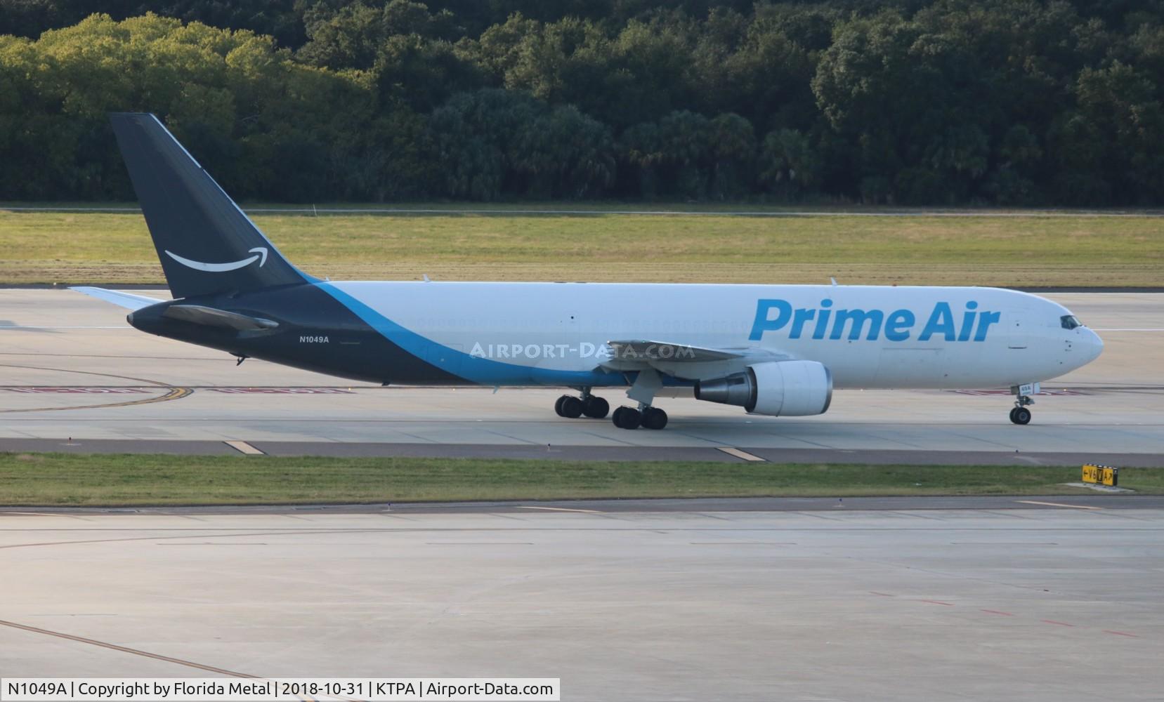 N1049A, 1999 Boeing 767-36N/ER/BDSF C/N 30109, TPA spotting 2018