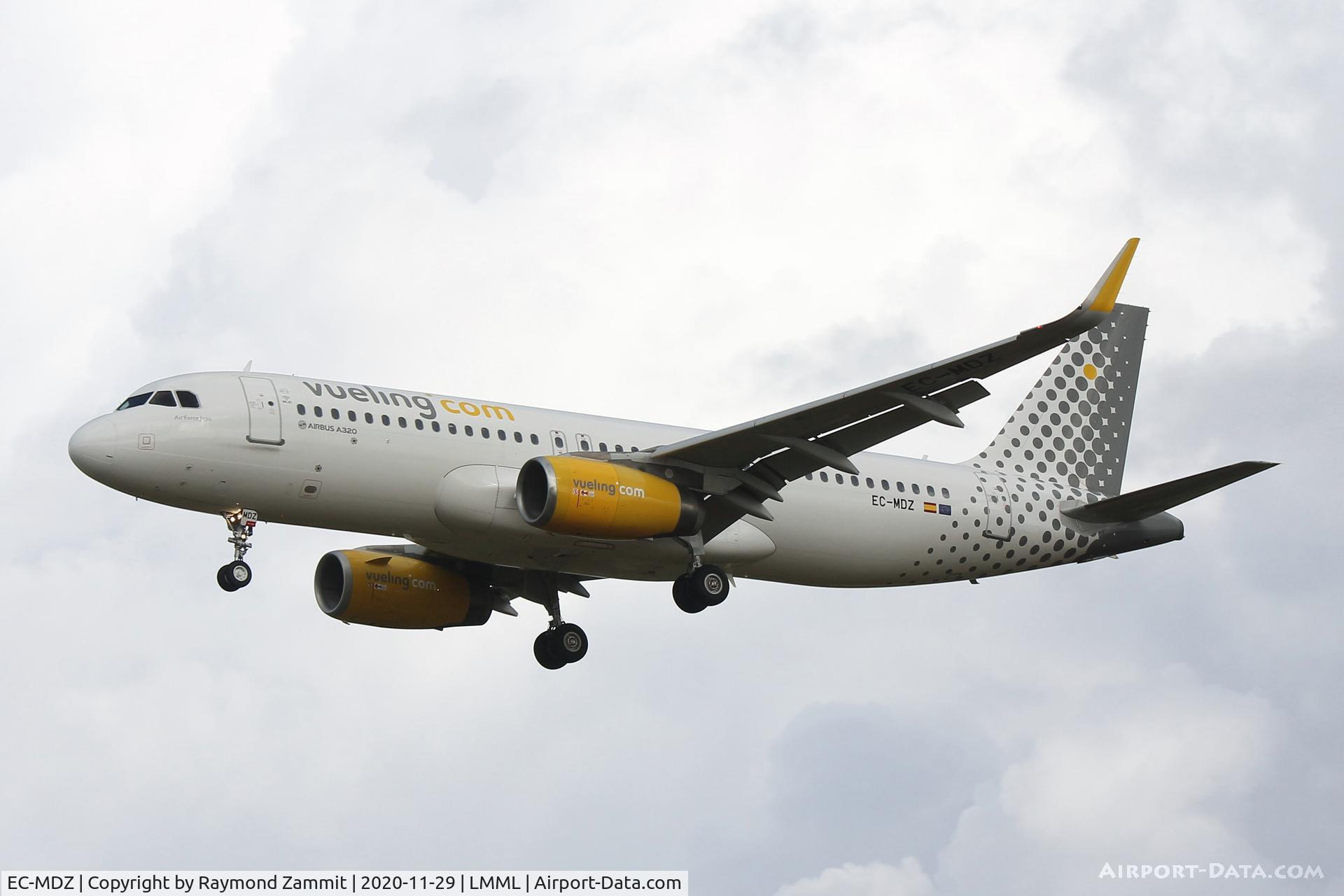 EC-MDZ, 2014 Airbus A320-232 C/N 6377, A320 EC-MDZ Vueling