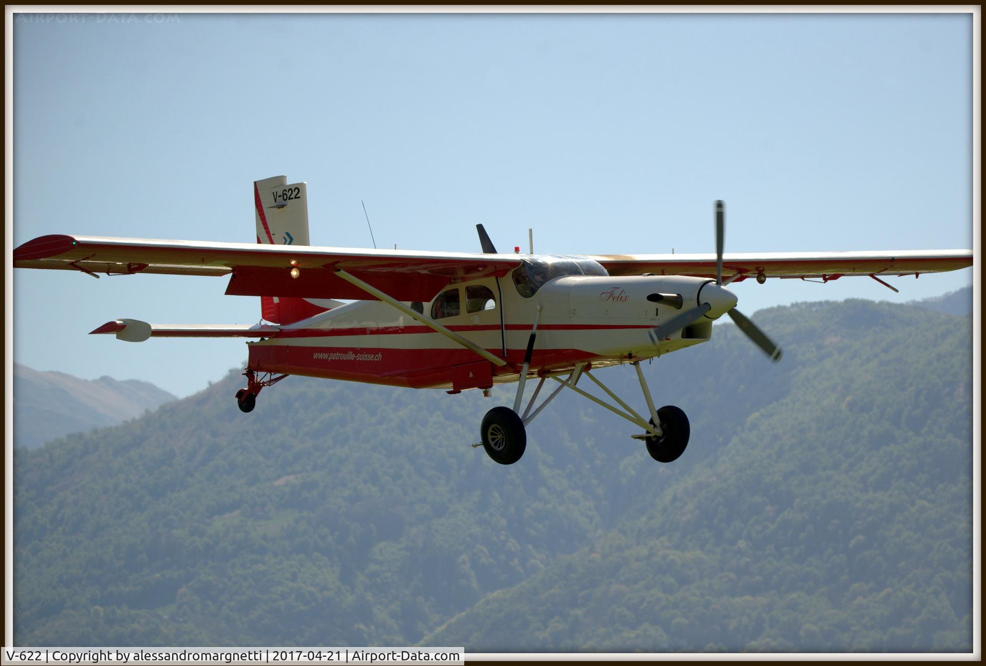 V-622, Pilatus PC-6/B2-H2M Turbo Porter C/N 648, Landing in Locarno Magadino