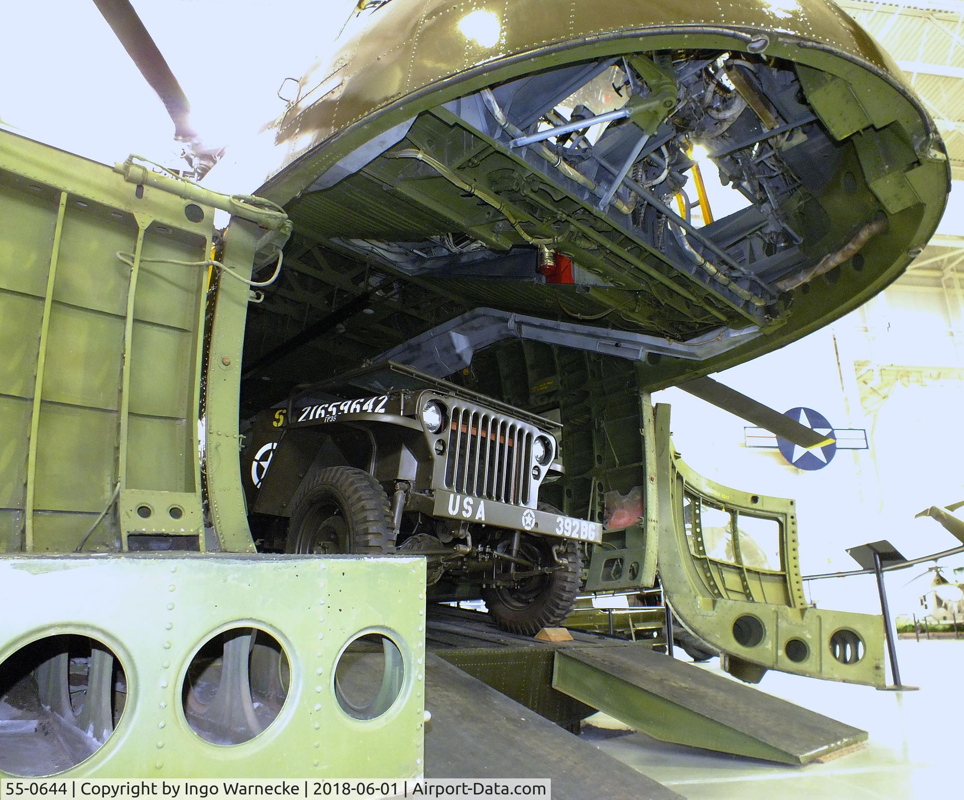 55-0644, 1955 Sikorsky CH-37B Mojave (S-56) C/N 56-031, Sikorsky H-37A-SI Mojave at the US Army Aviation Museum, Ft. Rucker