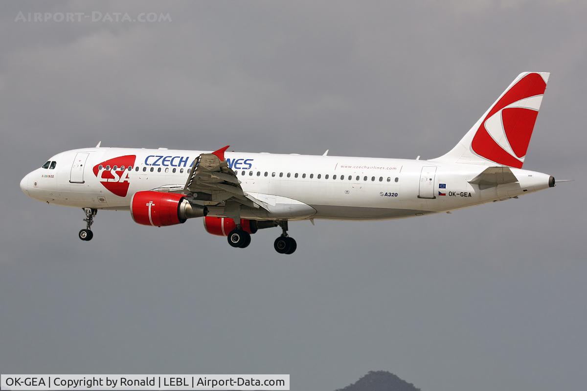 OK-GEA, 2001 Airbus A320-214 C/N 1439, at el prat
