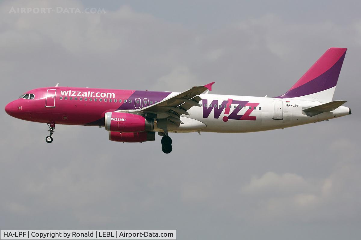 HA-LPF, 2002 Airbus A320-233 C/N 1834, at el prat