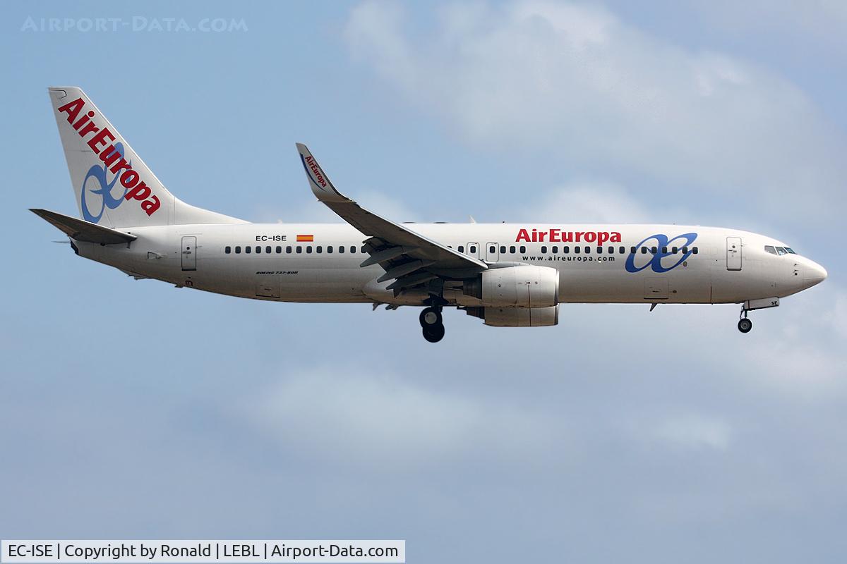 EC-ISE, 2003 Boeing 737-86Q C/N 30290, at el prat