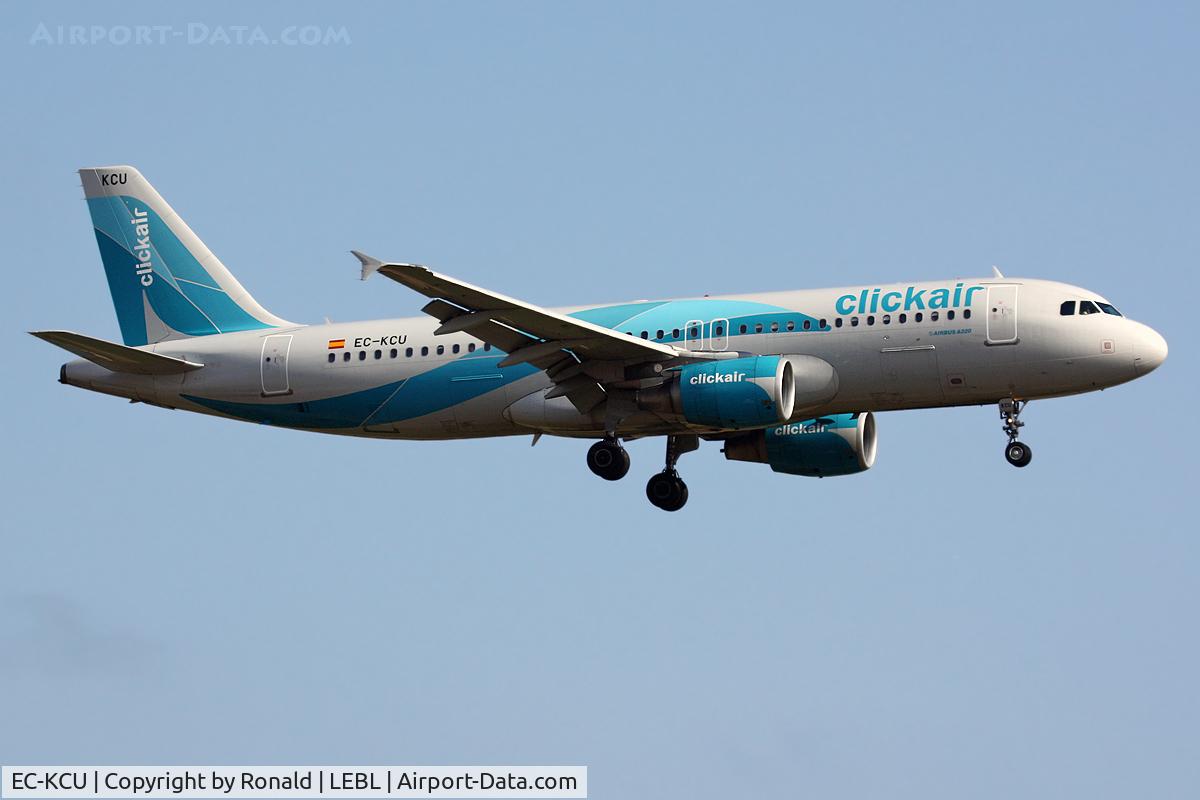 EC-KCU, 2007 Airbus A320-216 C/N 3109, at el prat