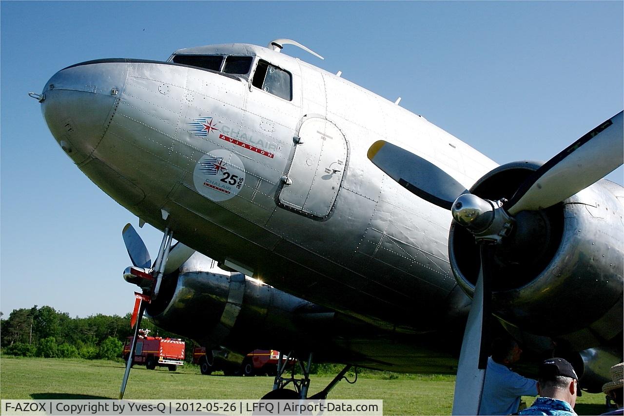 F-AZOX, 1945 Douglas DC-3C-S1C3G (C-47B-35-DK) C/N 16604, Douglas DC-3C-S1C3G, Static display, La Ferté-Alais Airfield (LFFQ) Air show 2012