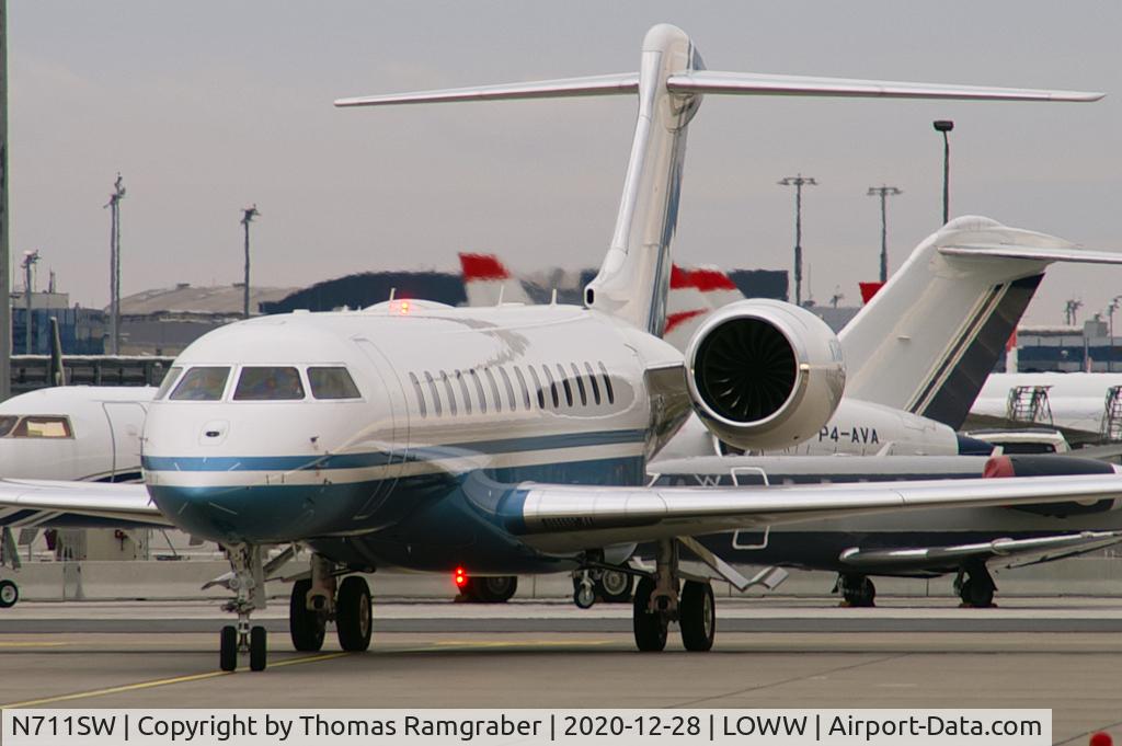 N711SW, 2019 Bombardier BD-700-2A12 Global 7500 C/N 70016, private Bombardier Global 7500