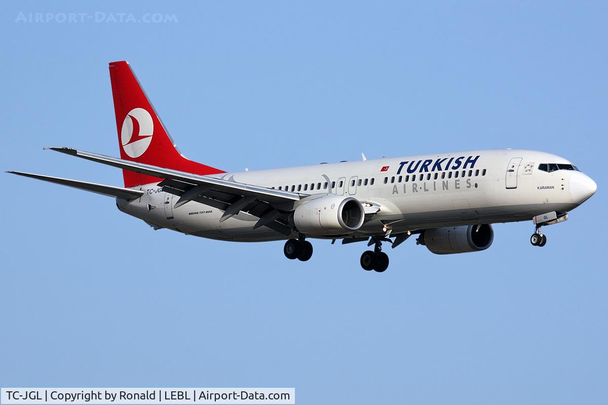TC-JGL, 2006 Boeing 737-8F2 C/N 34410, at el prat