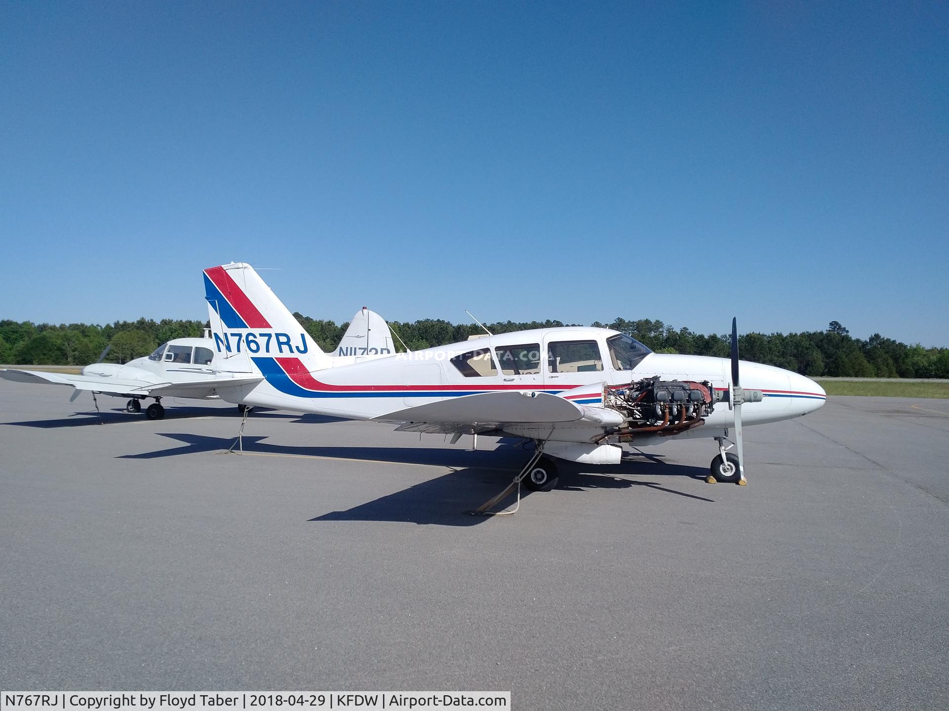 N767RJ, 1964 Piper PA-23-250 C/N 27-2651, On the ramp