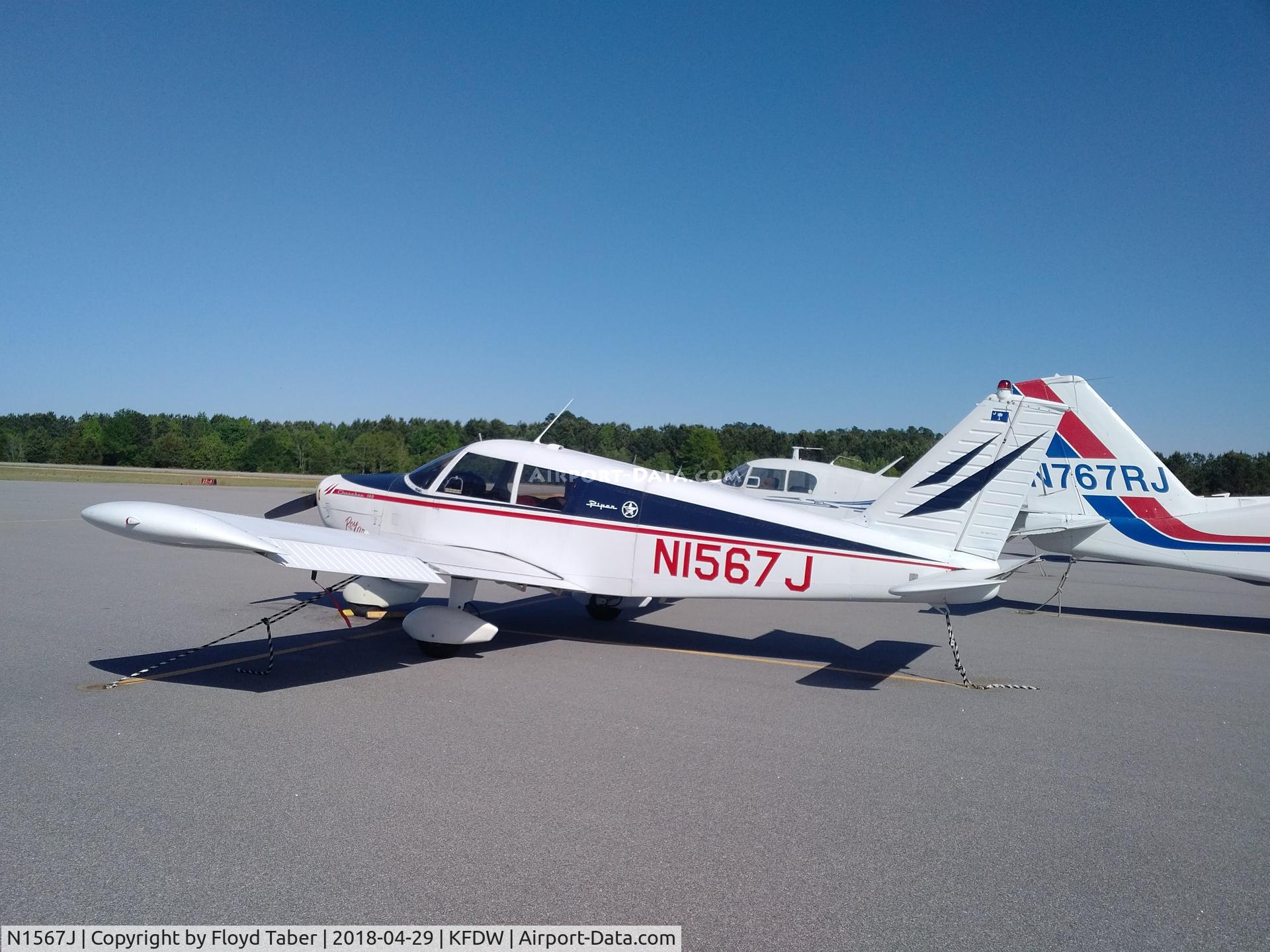 N1567J, 1967 Piper PA-28-140 C/N 28-23972, On the ramp