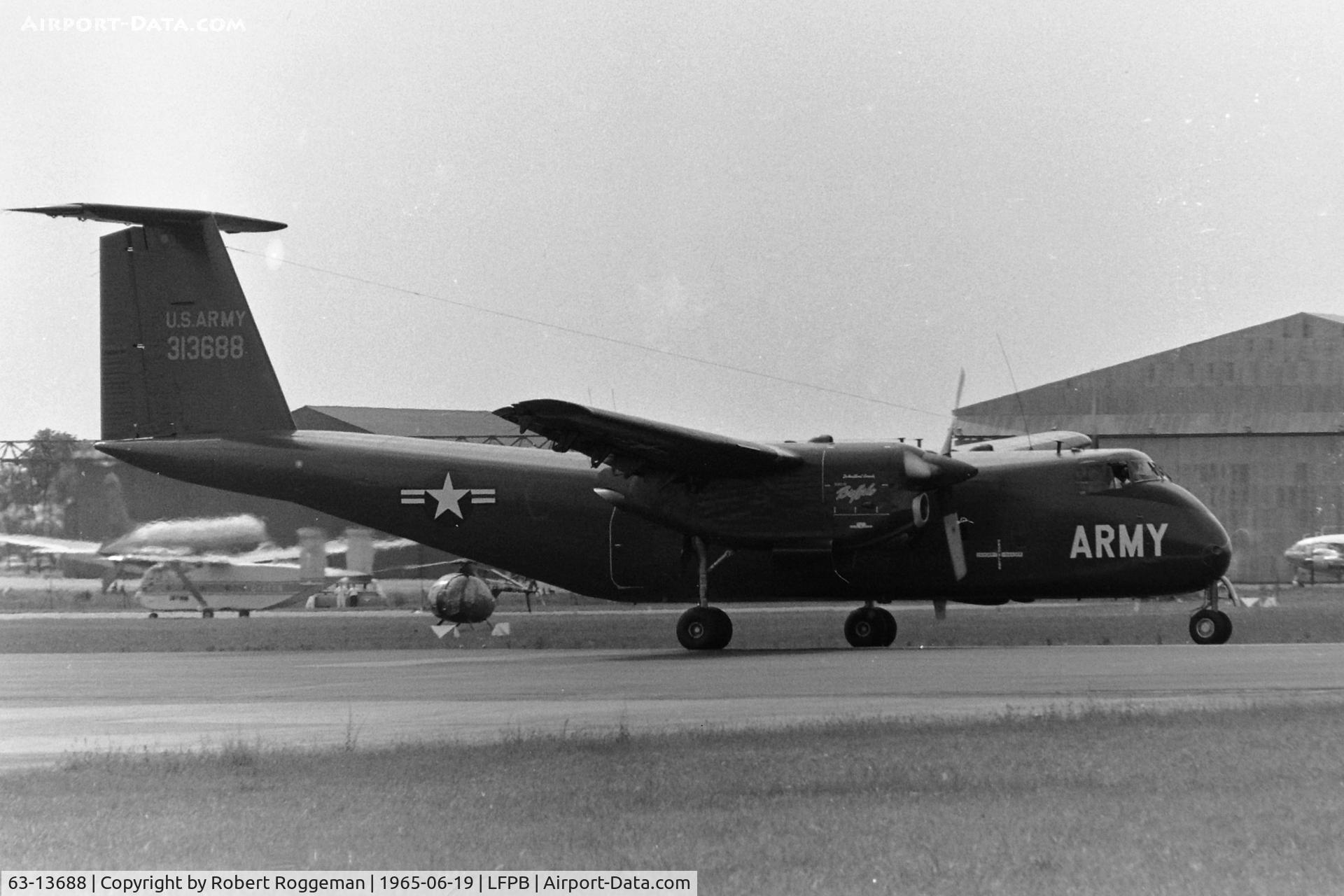 63-13688, De Havilland Canada DHC-5 Buffalo C/N 3, PARIS AIRSHOW.US ARMY.CV-7A.