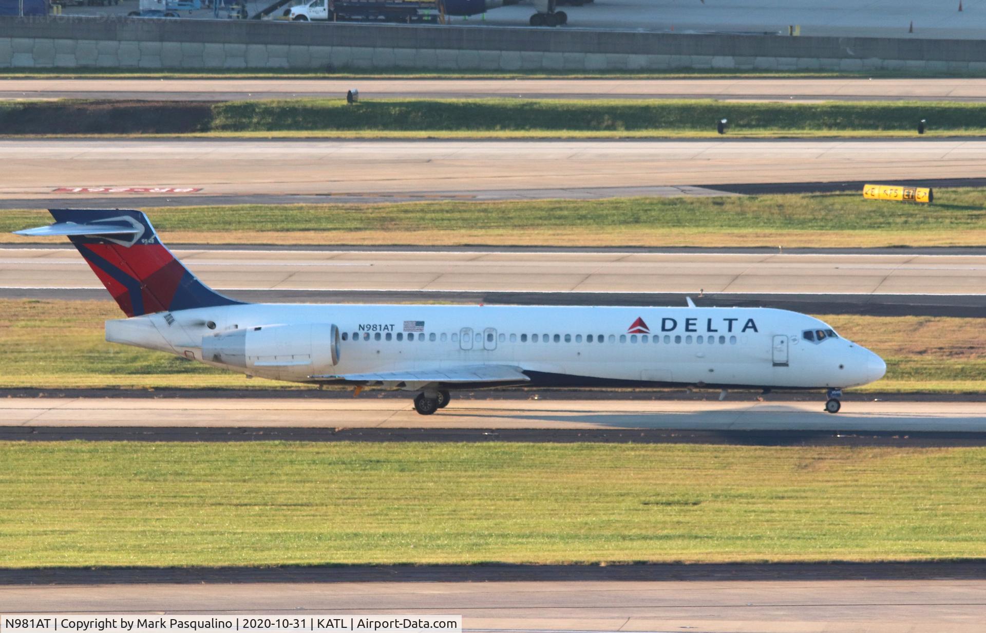 N981AT, 2002 Boeing 717-200 C/N 55040, Boeing 717-200