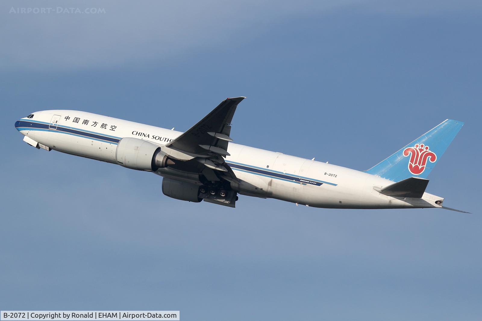 B-2072, 2009 Boeing 777-F1B C/N 37310, at spl