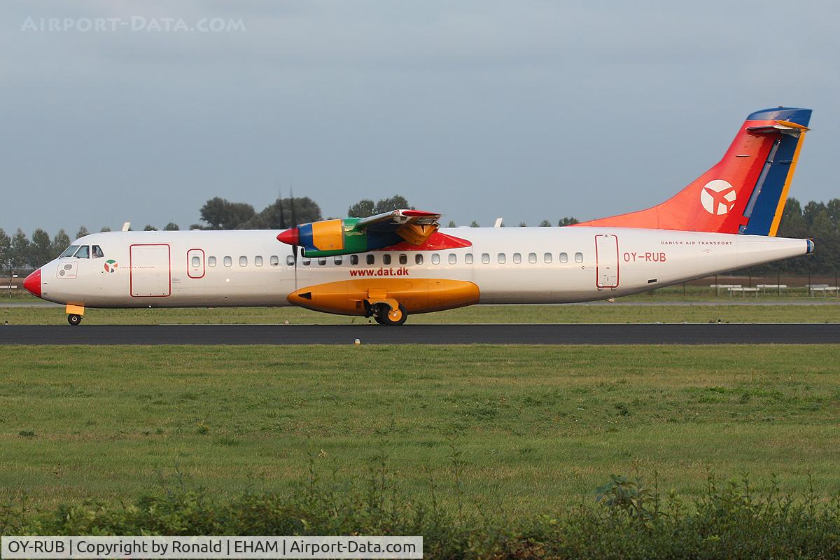 OY-RUB, 1992 ATR 72-202 C/N 301, at spl