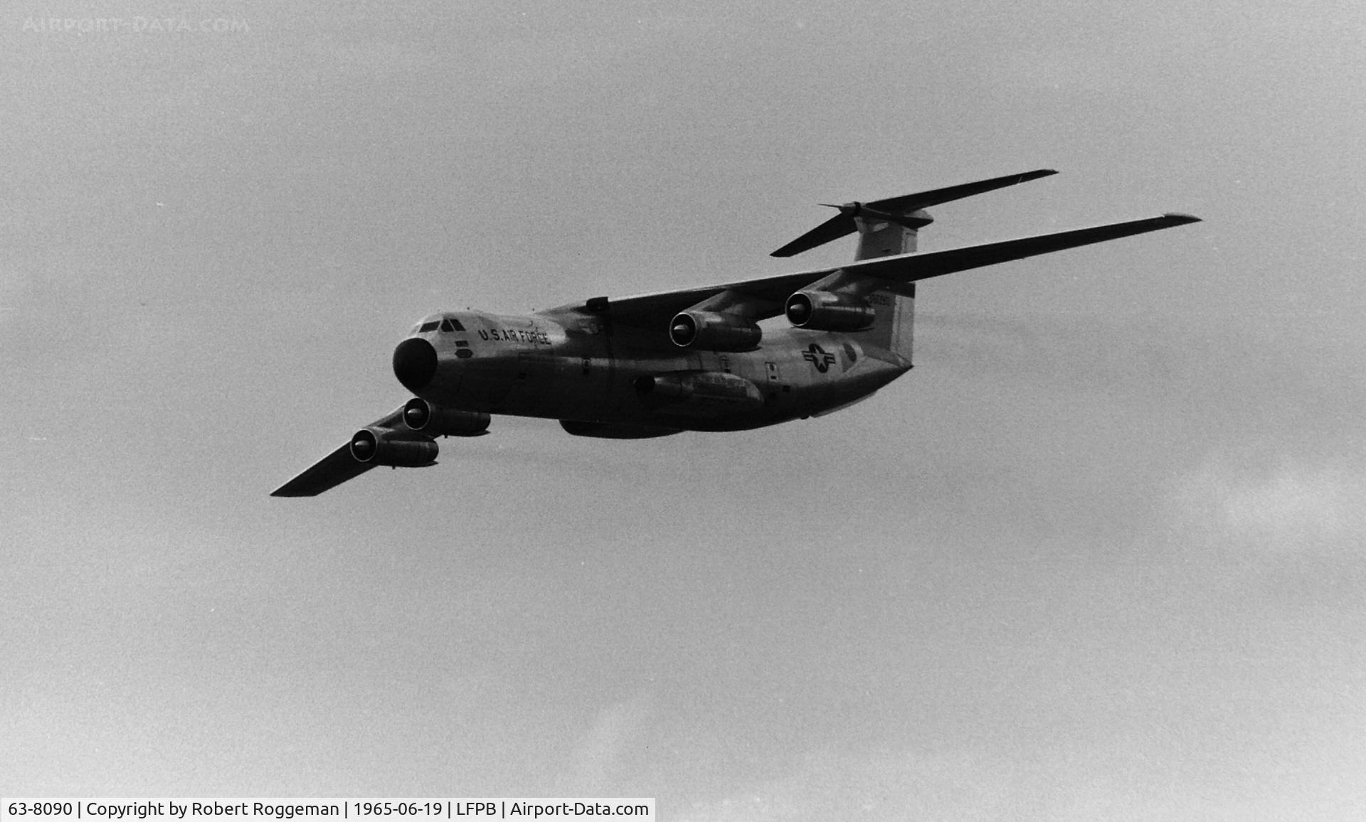 63-8090, 1963 Lockheed C-141A Starlifter C/N 300-6021, PARIS AIRSHOW.MATS.