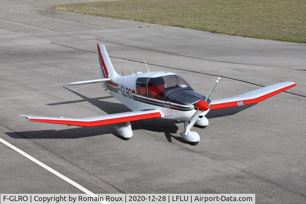 F-GLRO, Robin DR-400-120 C/N 1688, Parked