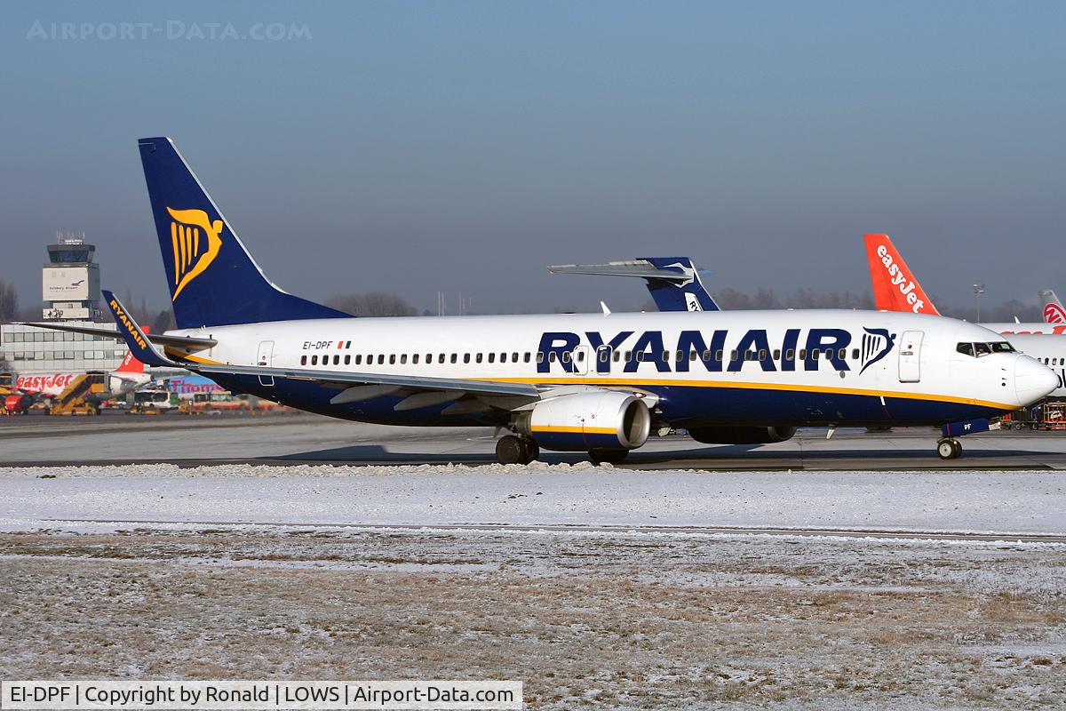 EI-DPF, 2007 Boeing 737-8AS C/N 33606, at salzburg