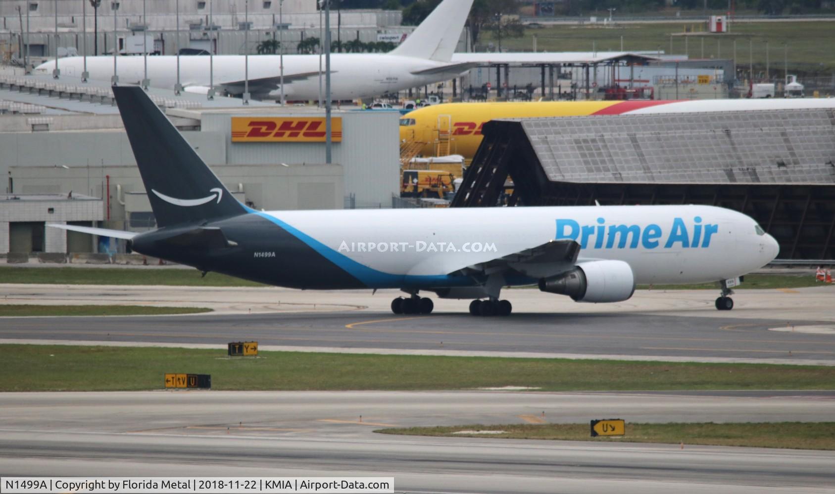 N1499A, 1995 Boeing 767-328/ER C/N 27428/586, MIA spotting 2018