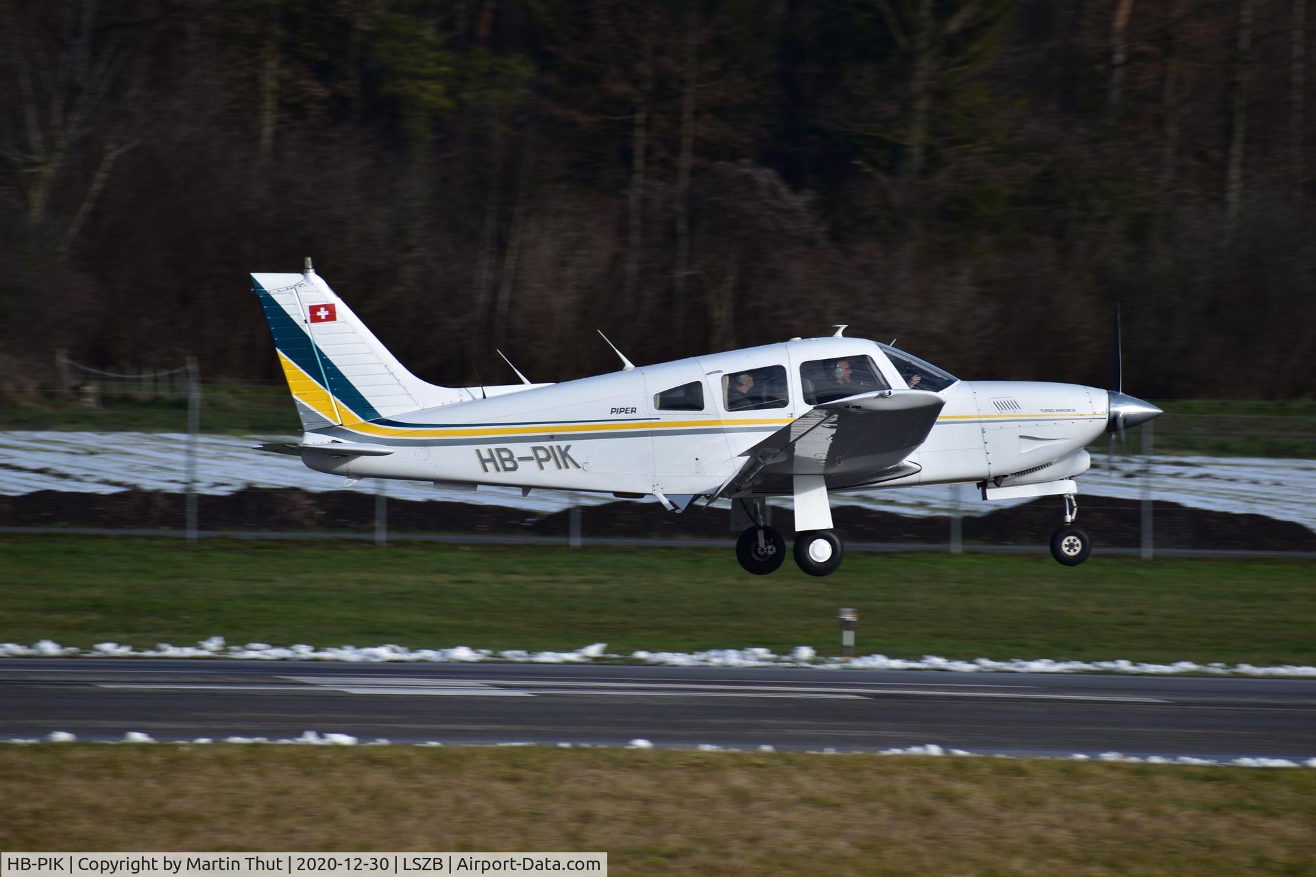HB-PIK, 1978 Piper PA-28R-201T Cherokee Arrow III C/N 28R-7803343, Takeoff from Caiolo have a short visit in Bern and flying away to Geneva