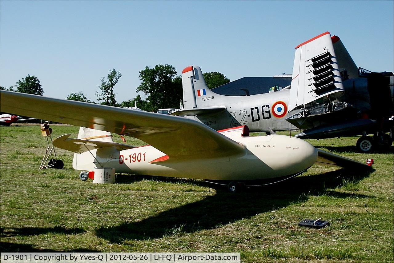 D-1901, 1963 DFS 108-53 Habicht E Replica C/N 1, DFS 108-53 Habicht E, Static display, La Ferte-Alais Airfield (LFFQ) Air Show 2012
