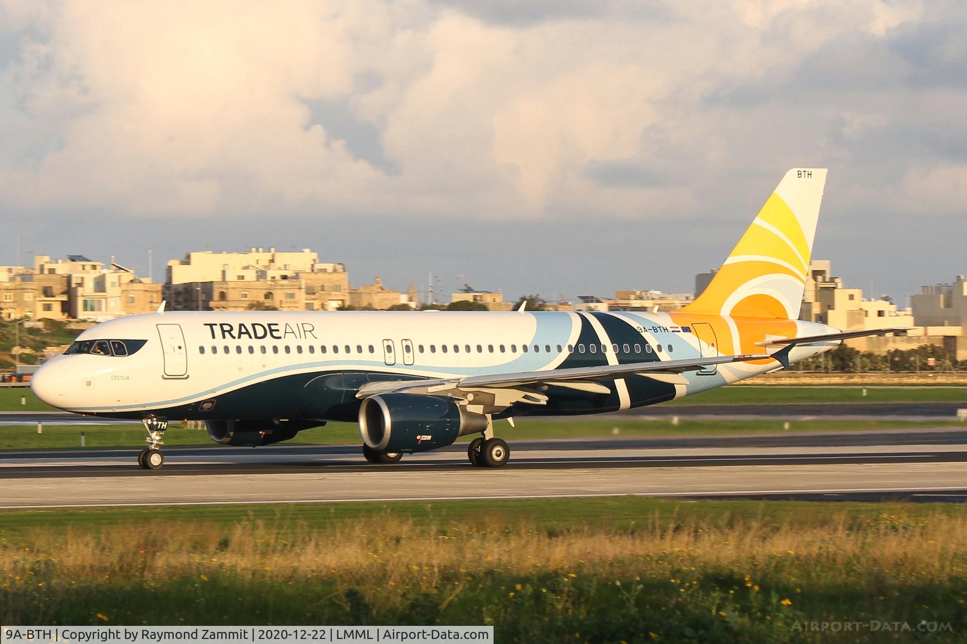9A-BTH, 2001 Airbus A320-214 C/N 1454, A320 9A-BTH Trade Air