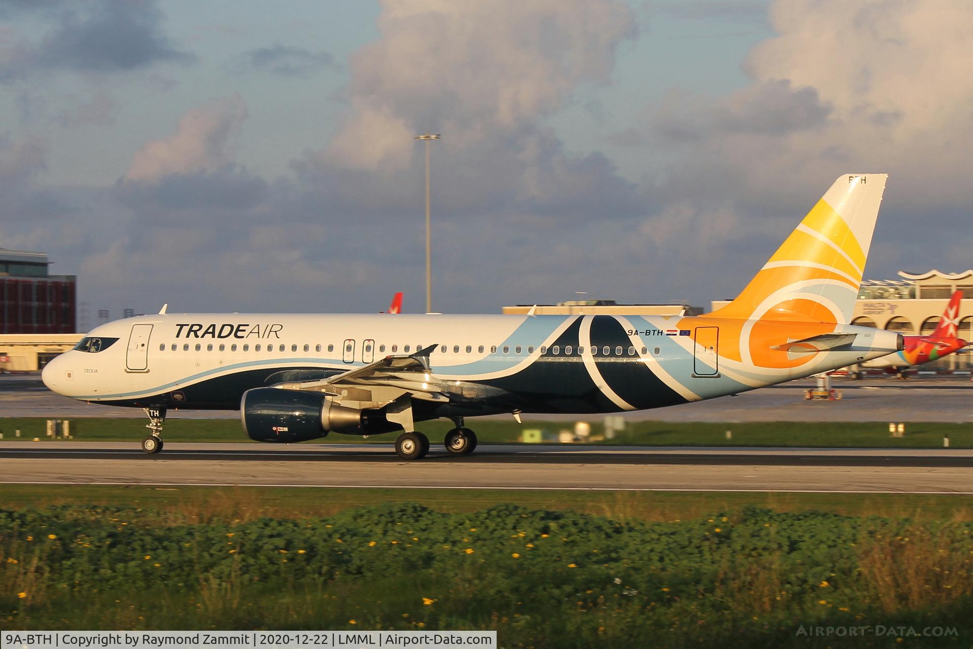 9A-BTH, 2001 Airbus A320-214 C/N 1454, A320 9A-BTH Trade Air