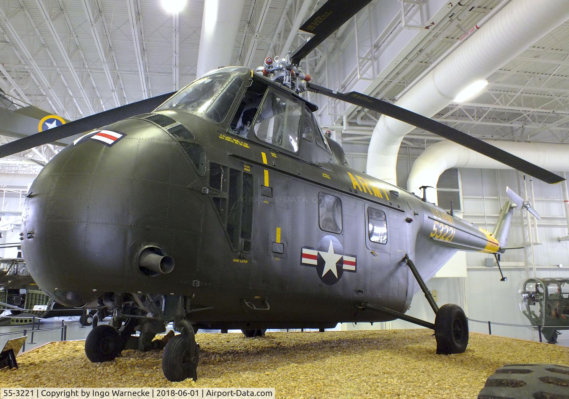 55-3221, 1955 Sikorsky H-19D-SI Chickasaw C/N 55-970, Sikorsky H-19D-SI Chickasaw at the US Army Aviation Museum, Ft. Rucker