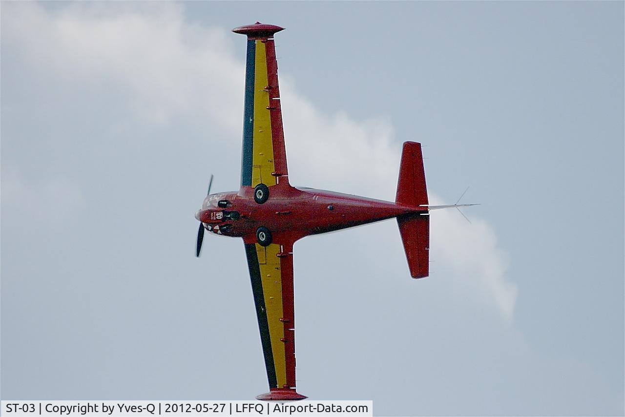 ST-03, SIAI-Marchetti SF-260MB C/N 10-03, SIAI-Marchetti SF-260MB, Belgian Air Force Aerobatic Team, La Ferté-Alais Airfield (LFFQ) Air Show 2012