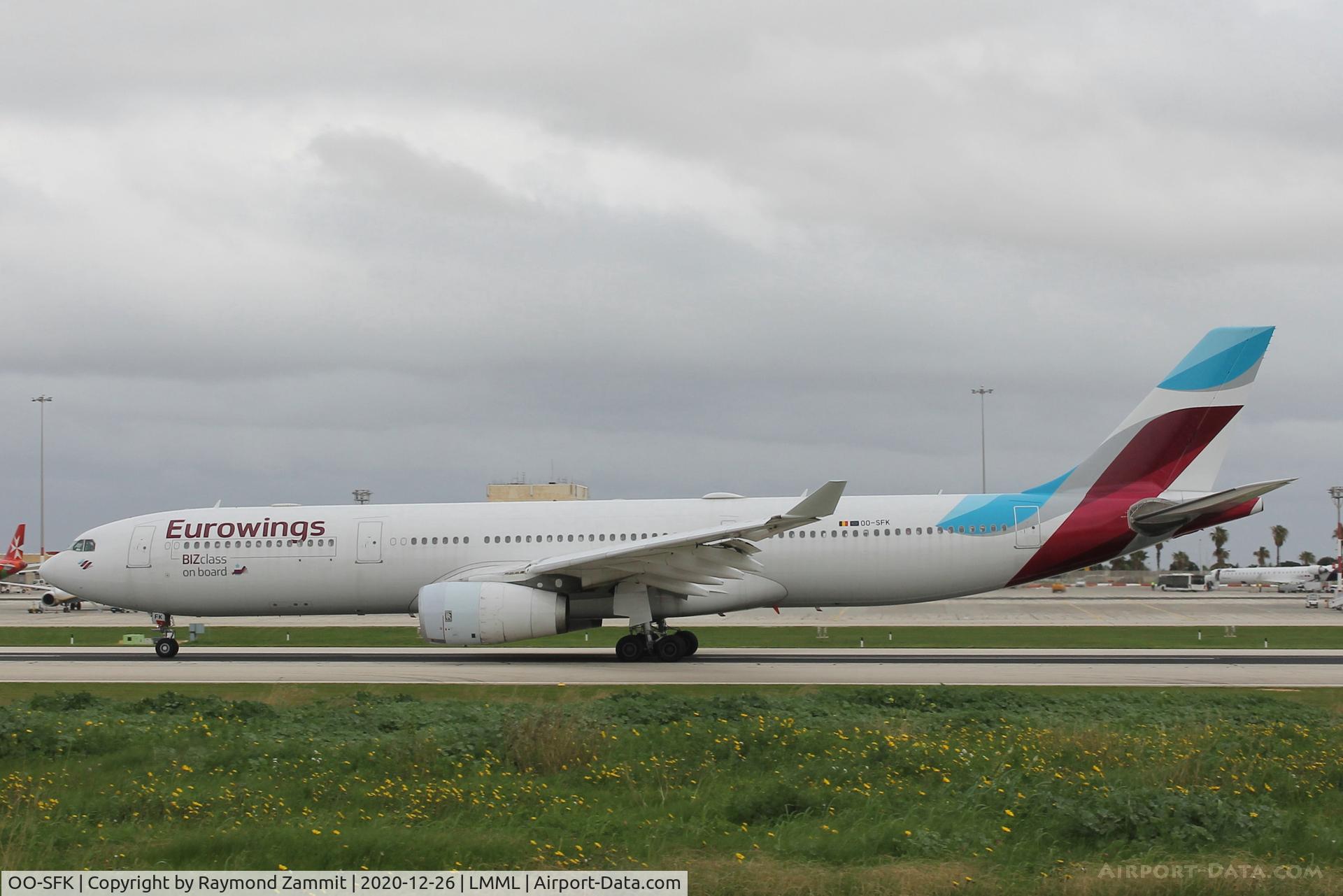 OO-SFK, 2004 Airbus A330-343X C/N 570, A330 OO-SFK Eurowings