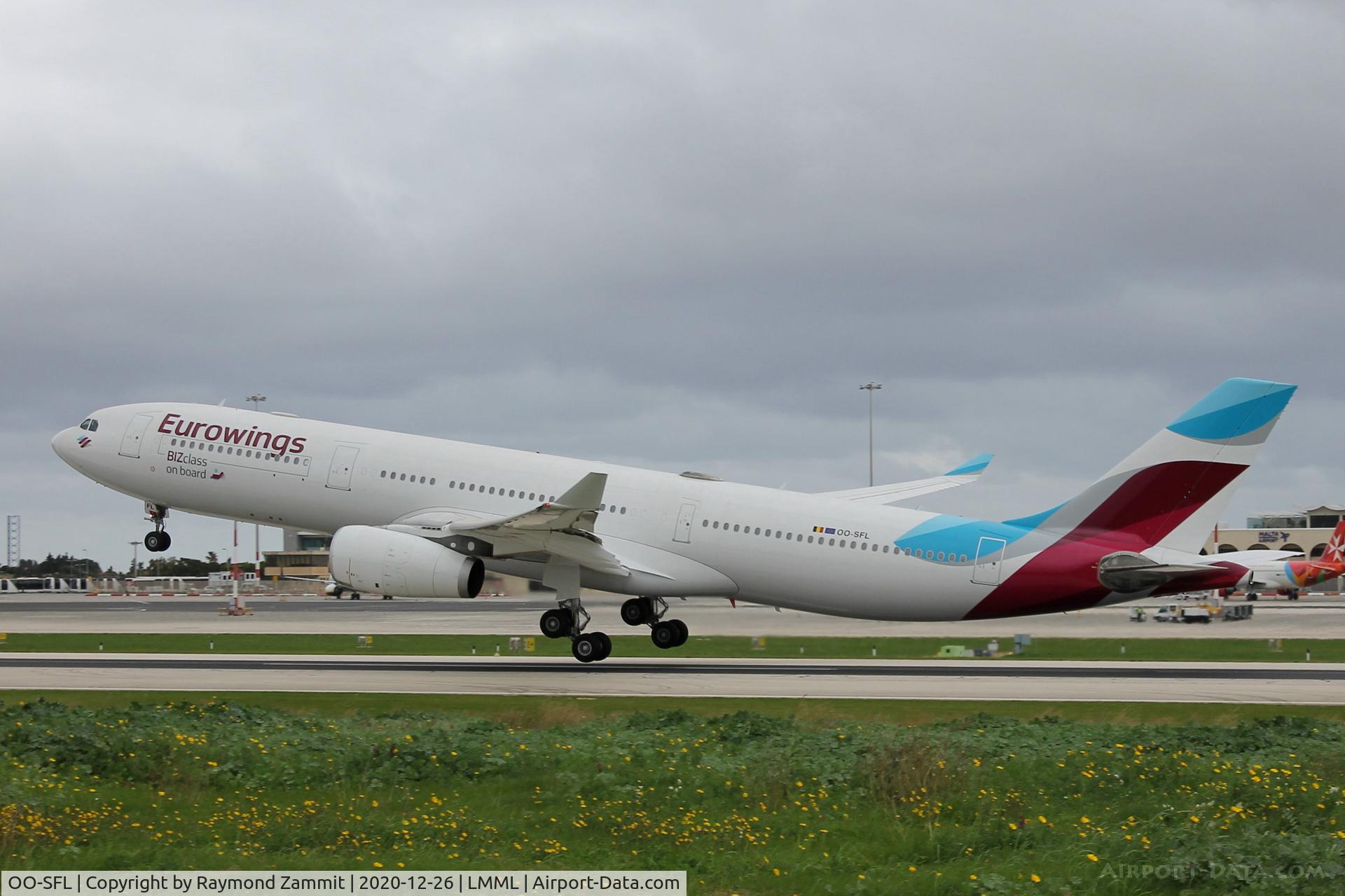 OO-SFL, 2004 Airbus A330-343X C/N 579, A330 OO-SFL Eurowings