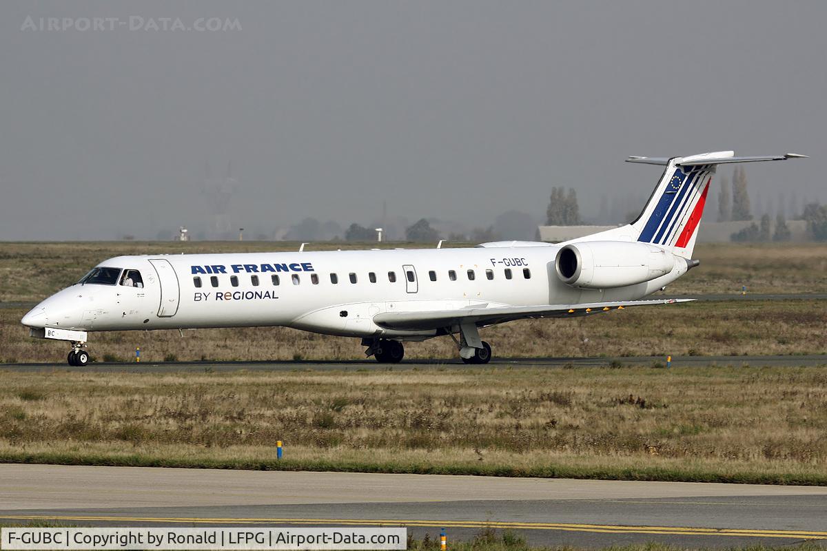 F-GUBC, 2002 Embraer ERJ-145LR (EMB-145LR) C/N 145556, at cdg