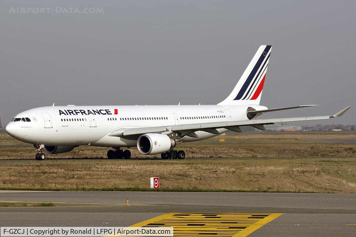 F-GZCJ, 2002 Airbus A330-203 C/N 503, at cdg