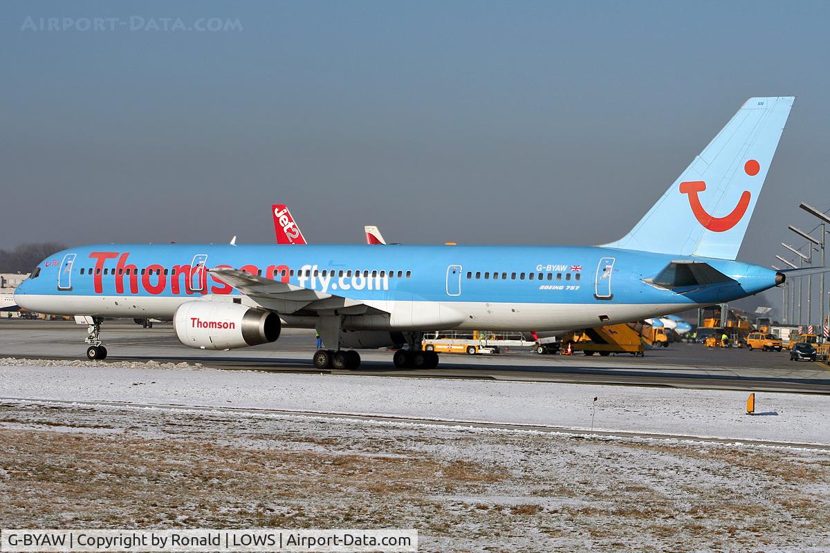 G-BYAW, 1995 Boeing 757-204 C/N 27234, at salzburg