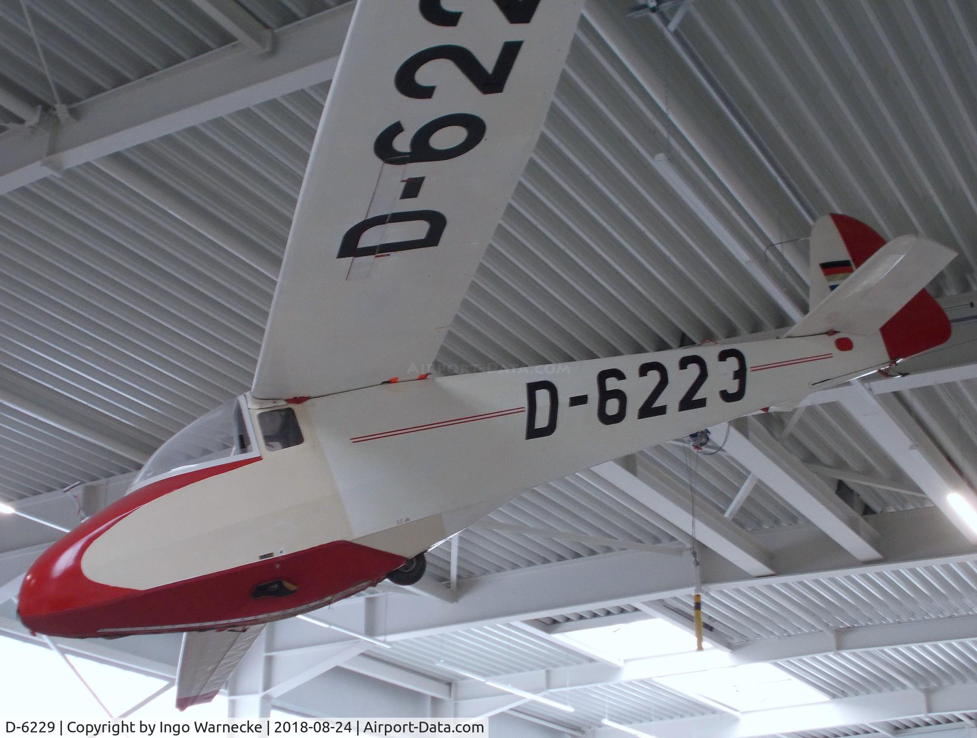 D-6229, Scheibe L-Spatz 55 C/N Not found D-6229, Scheibe L-Spatz 55 (displayed falsely as D-6223) at the Museum für Luftfahrt u. Technik, Wernigerode