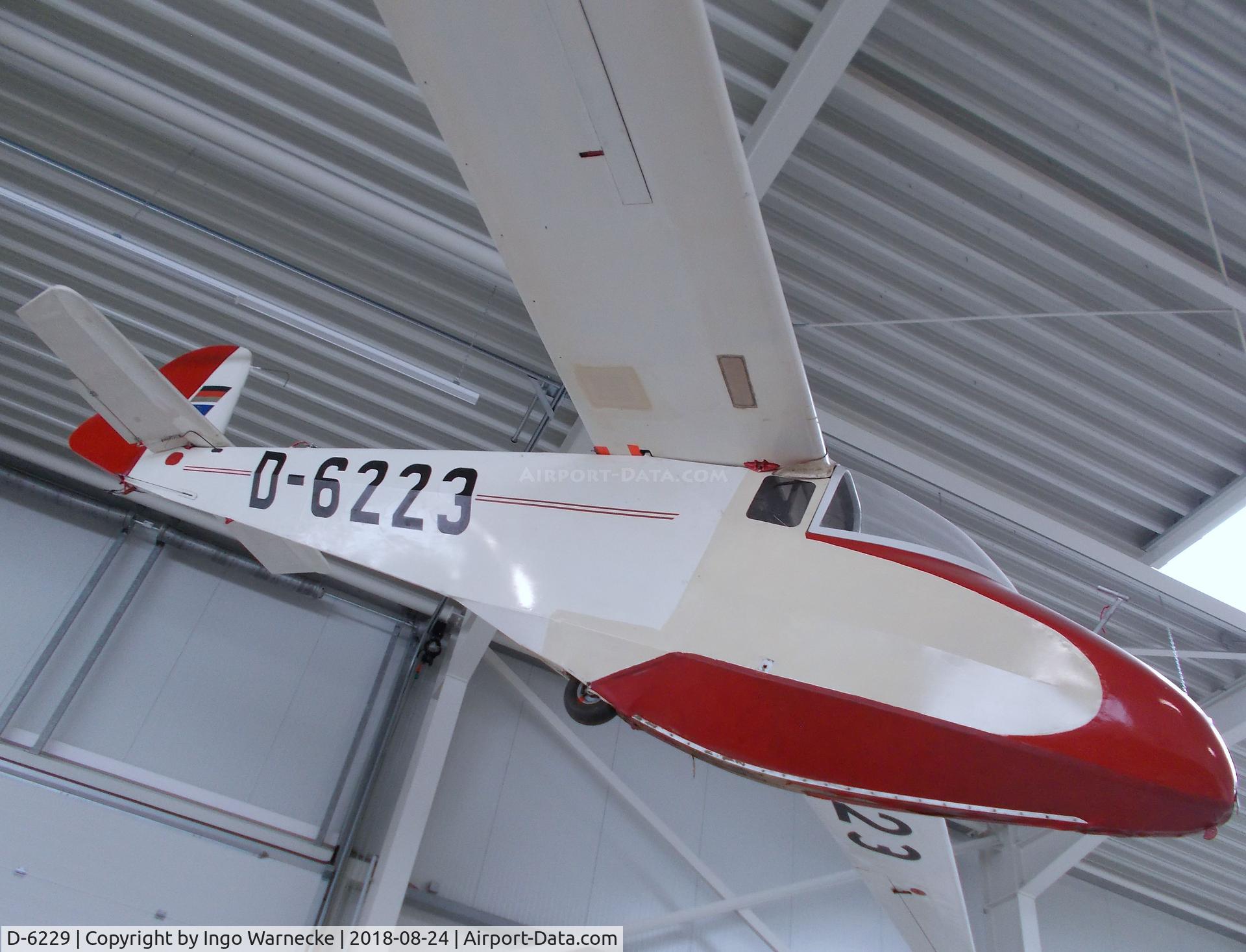 D-6229, Scheibe L-Spatz 55 C/N Not found D-6229, Scheibe L-Spatz 55 (displayed falsely as D-6223) at the Museum für Luftfahrt u. Technik, Wernigerode