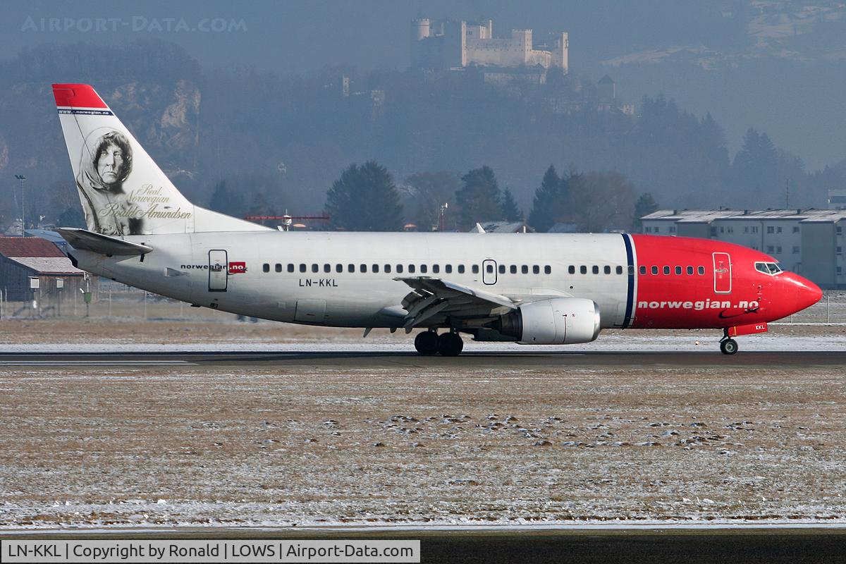 LN-KKL, 1997 Boeing 737-36N C/N 28671, at salzburg