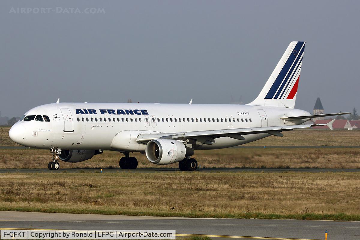 F-GFKT, 1991 Airbus A320-211 C/N 0188, at cdg