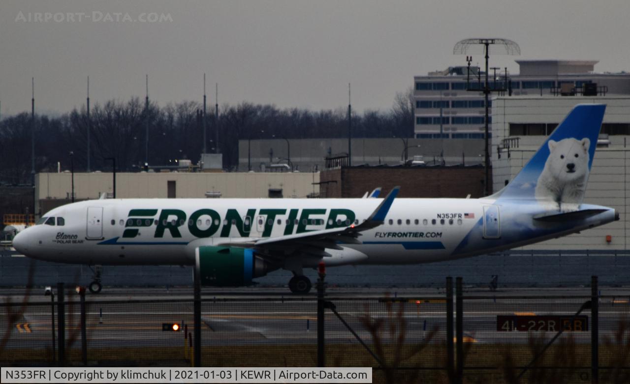 N353FR, 2019 Airbus A320-251N C/N 8977, Taxing for takeoff
