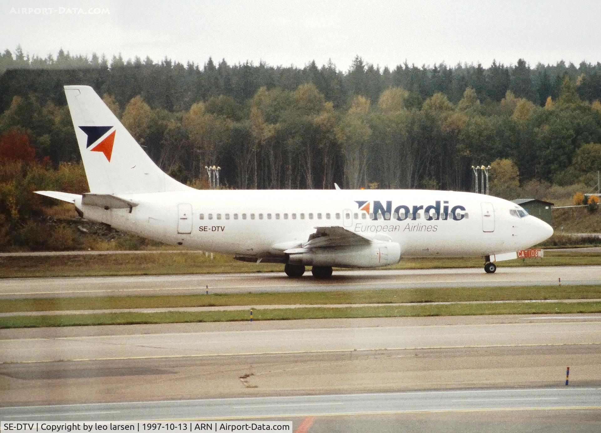 SE-DTV, 1969 Boeing 737-291 C/N 20363, Stockholm Arlanda 13.10.1997