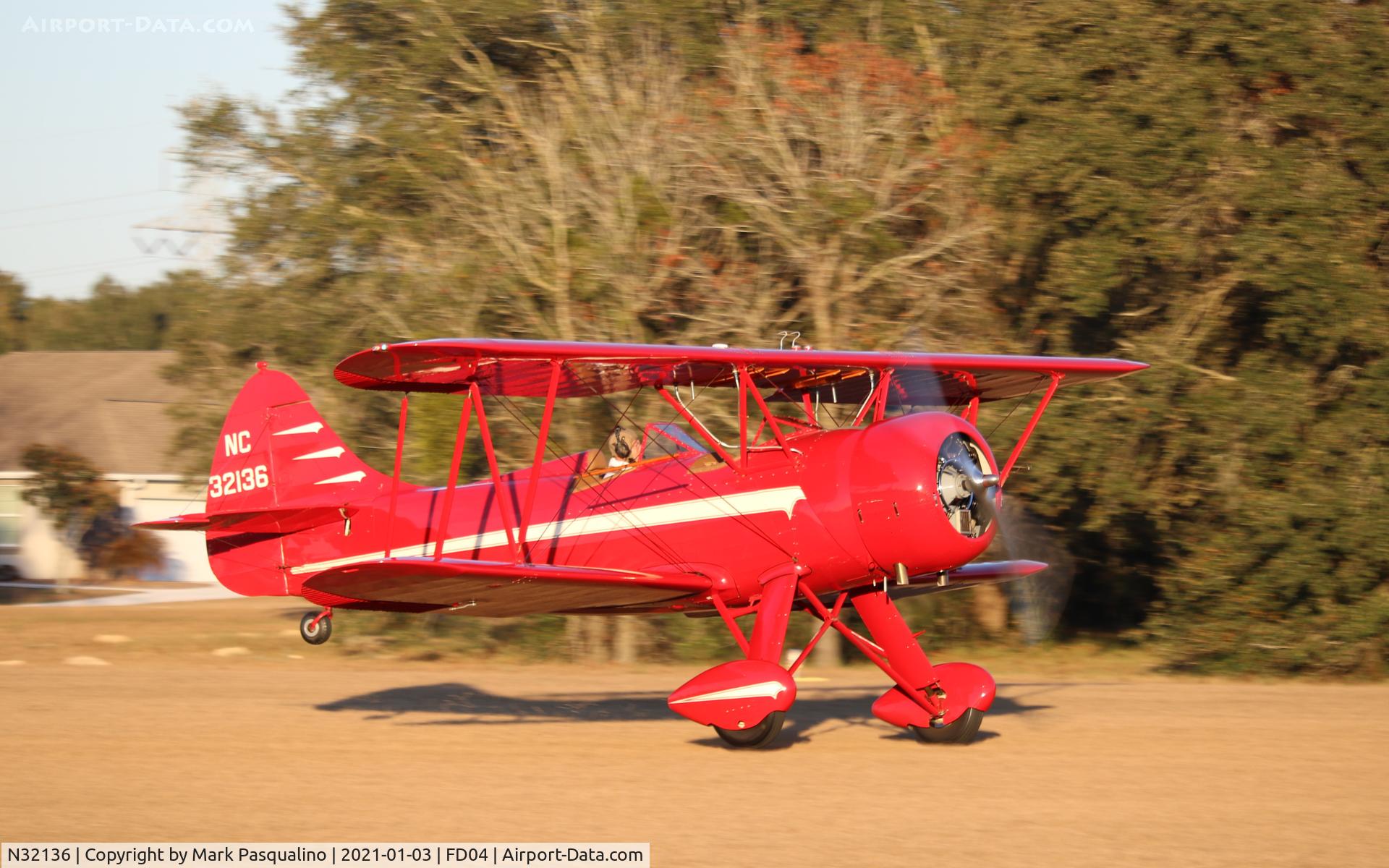 N32136, 1941 Waco UPF-7 C/N 5768, Waco UPF-7