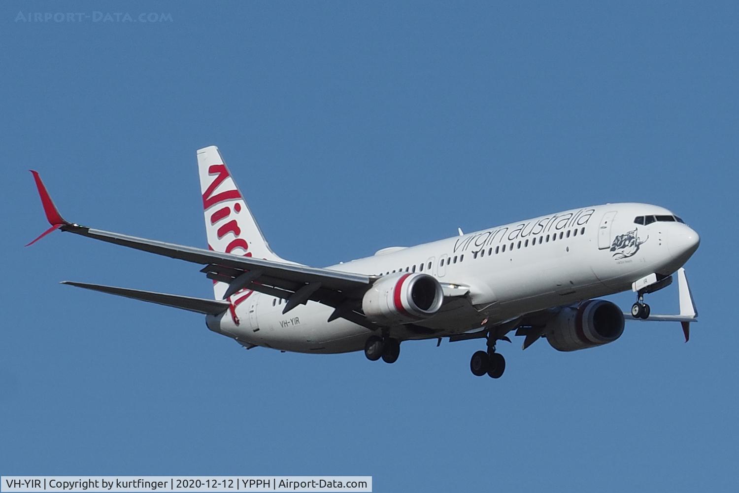 VH-YIR, 2012 Boeing 737-8FE C/N 39925, Boeing 737-8FE cn39925 LN4172. Virgin Australia VH-YIR final rwy 21 YPPH 12 December 2020