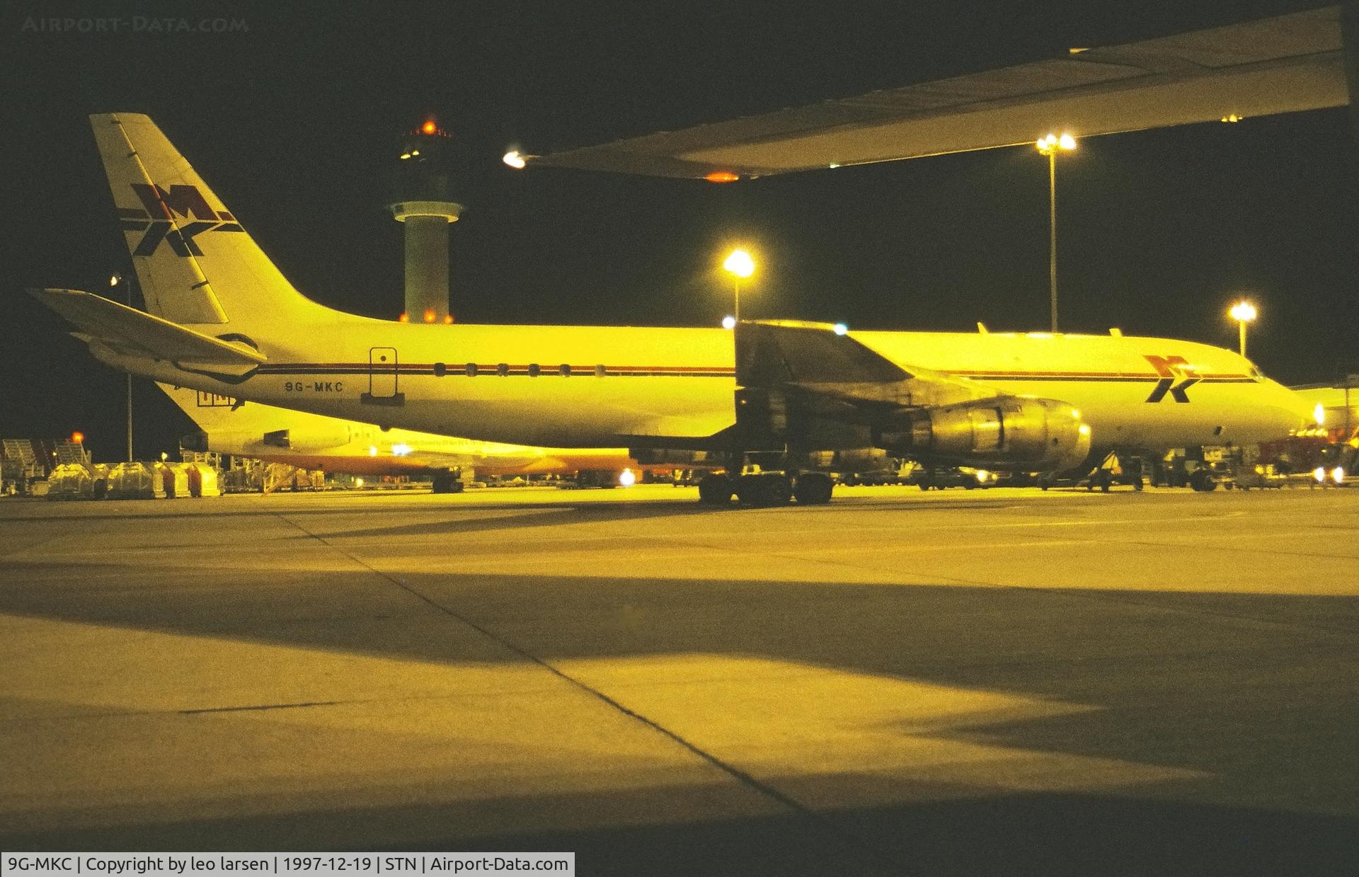 9G-MKC, 1964 Douglas DC-8-55F C/N 45692, Stanstedt 19.12.1997