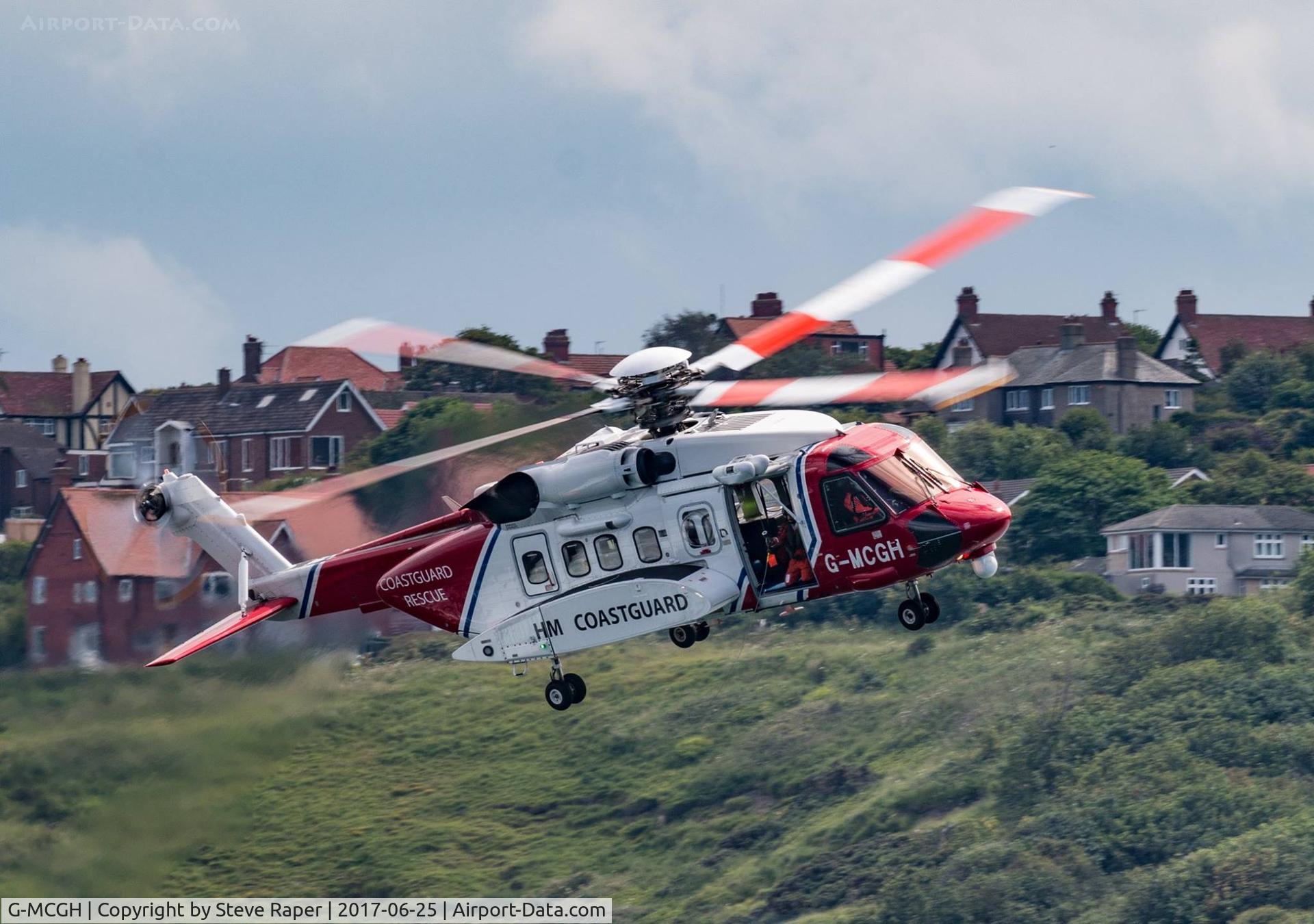 G-MCGH, 2014 Sikorsky S-92A C/N 920234, SAR role demo at Scarborough Armed Forces Day 2017