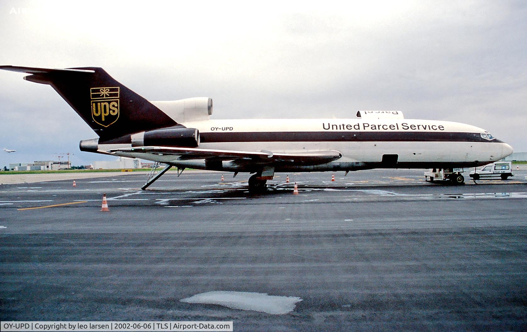 OY-UPD, 1966 Boeing 727-22C C/N 19103, Toulouse 6.6.2002