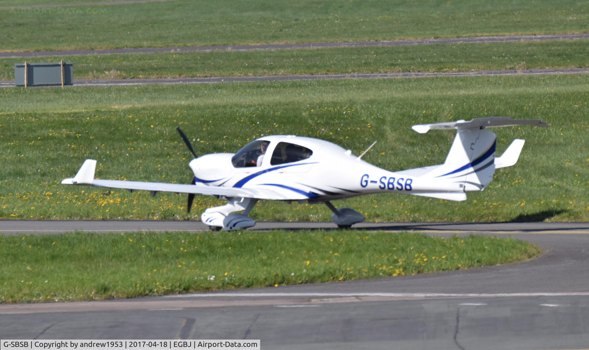 G-SBSB, 2016 Diamond DA-40NG Diamond Star C/N 40.N319, G-SBSB at Gloucestershire Airport.