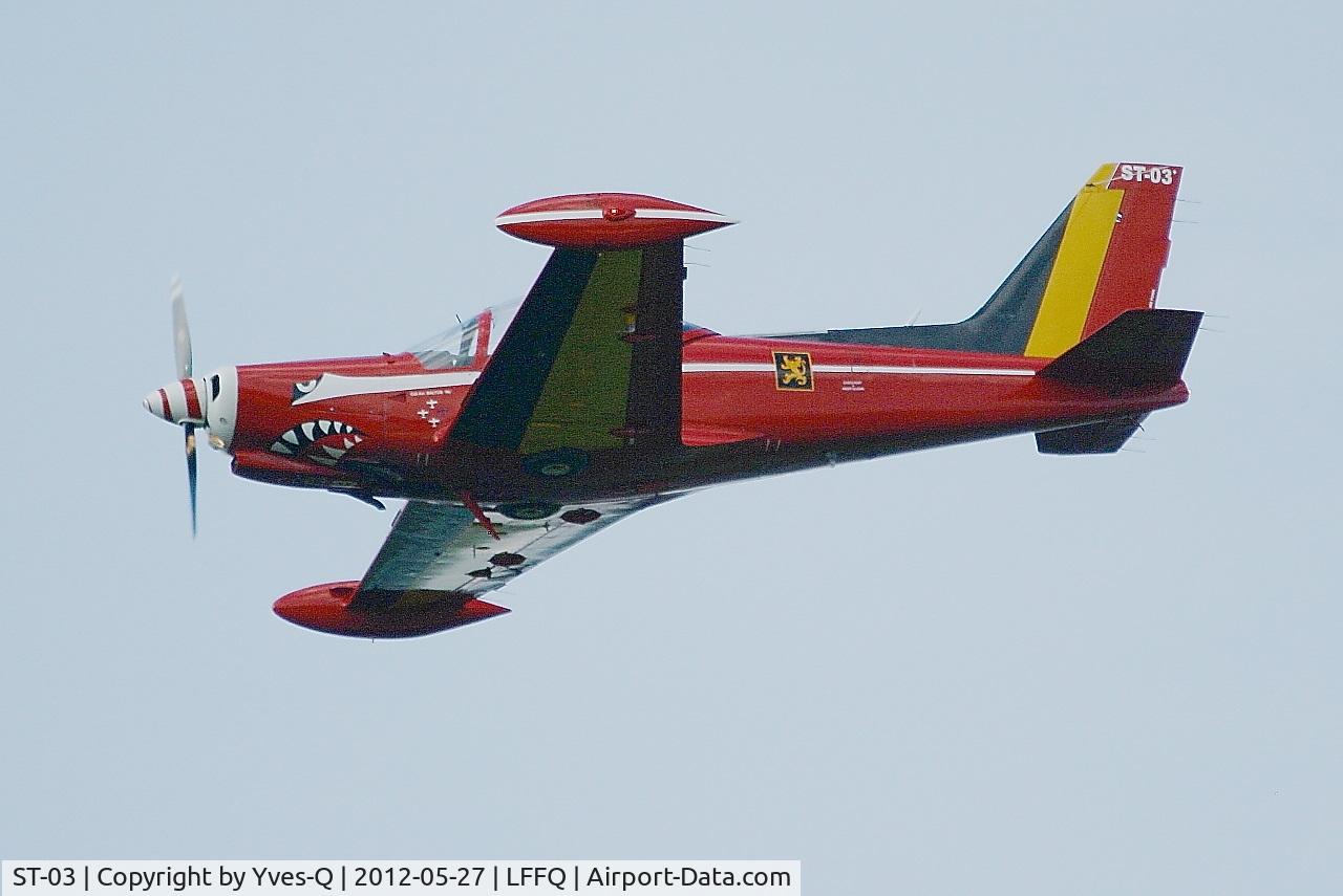 ST-03, SIAI-Marchetti SF-260MB C/N 10-03, SIAI SF-260M Marchetti, Red Devils, Belgium Aerobatic Team, La Ferté-Alais Airfield (LFFQ) Air show 2012