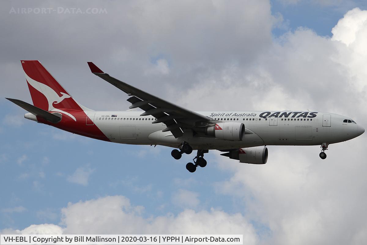 VH-EBL, 2008 Airbus A330-203 C/N 976, short finals from Kalamunda Road