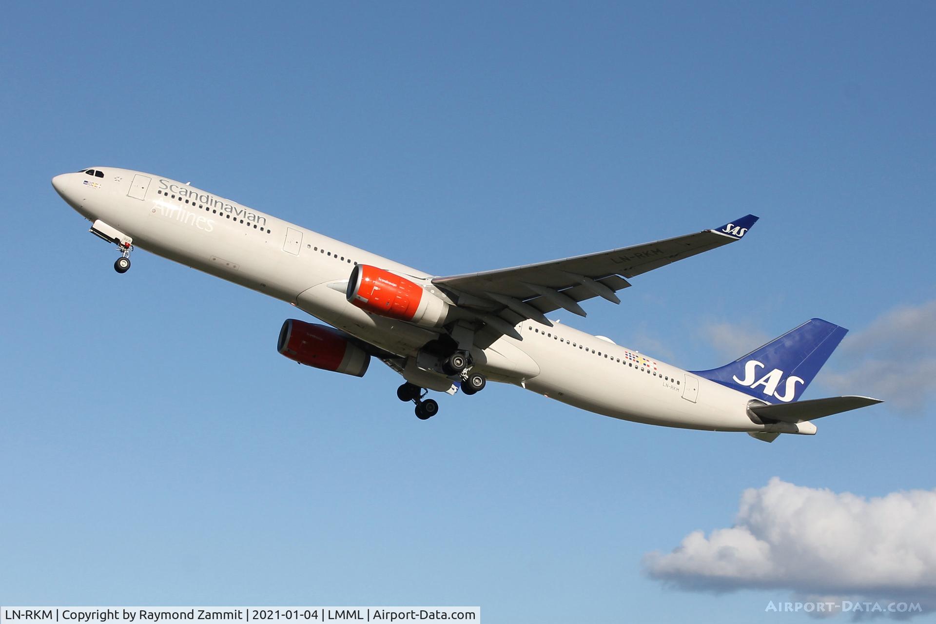LN-RKM, 2002 Airbus A330-343X C/N 496, A330 LN-RKM SAS